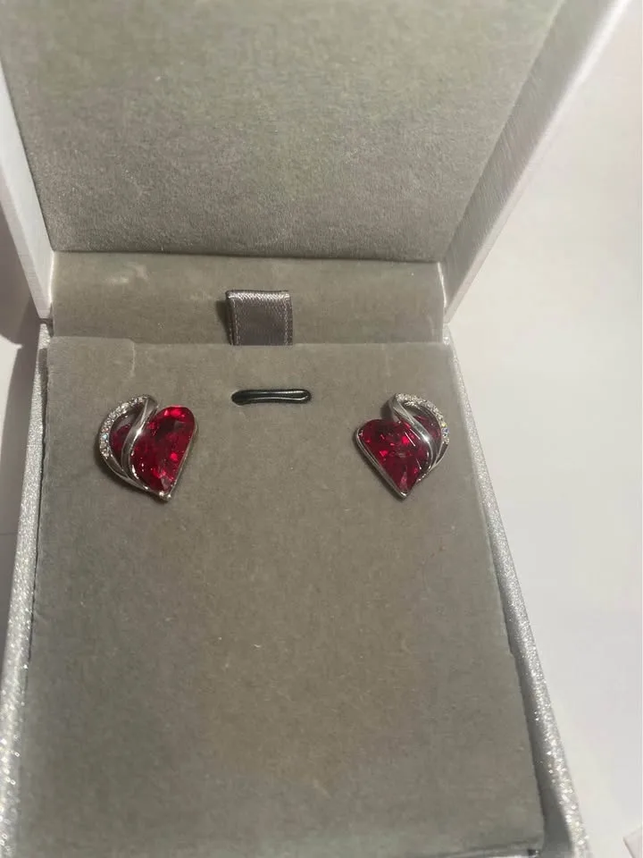 New Stud Leafael Heart Crystal Earrings Jewellery image indicator(8)