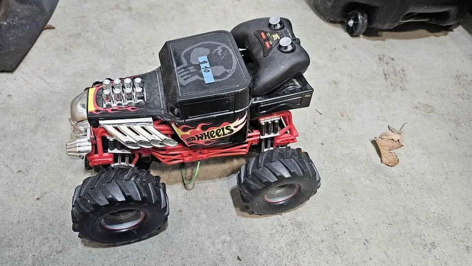 Remote control hot wheels car