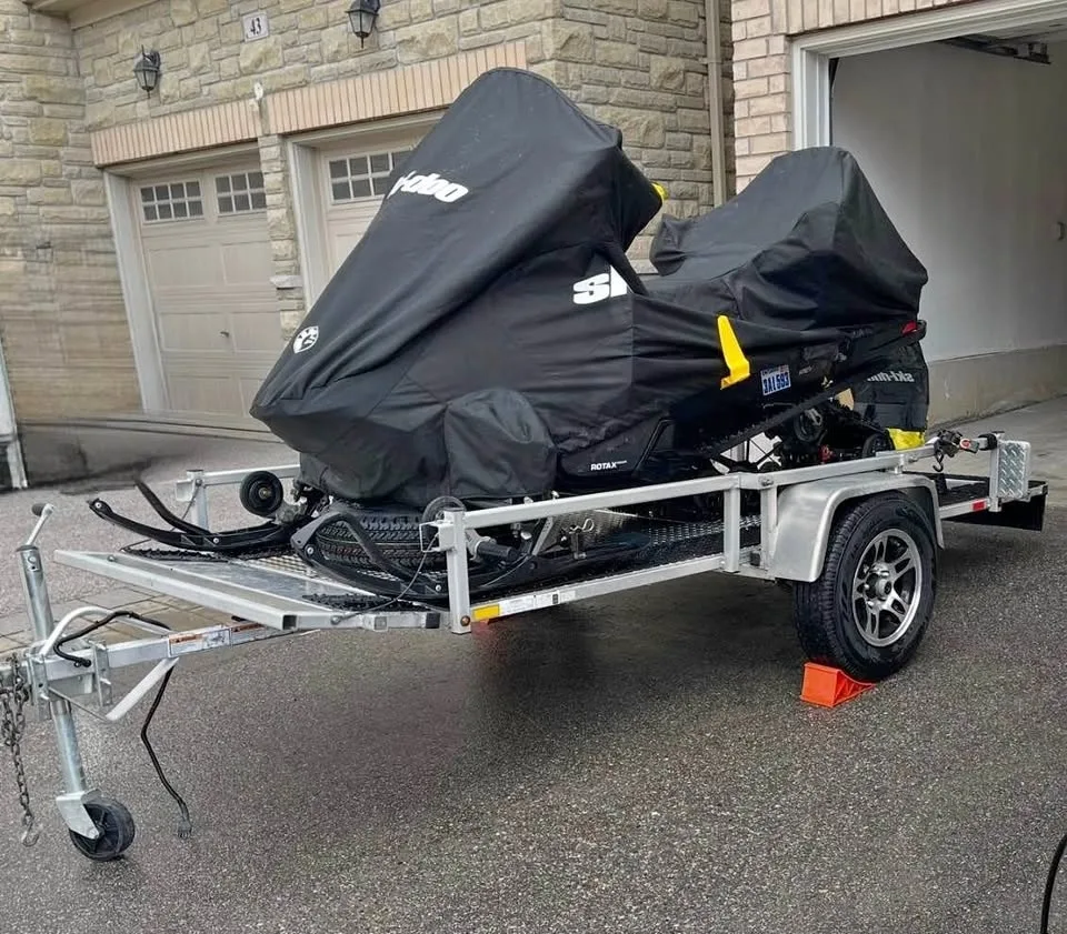 2017 Ski-Doo Grand Touring Limited 900ace with trailer