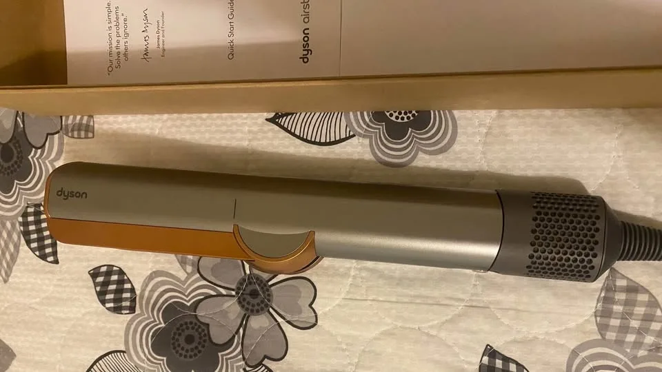 Dyson Airstrait (hair dryer and hair straightener) image indicator(5)