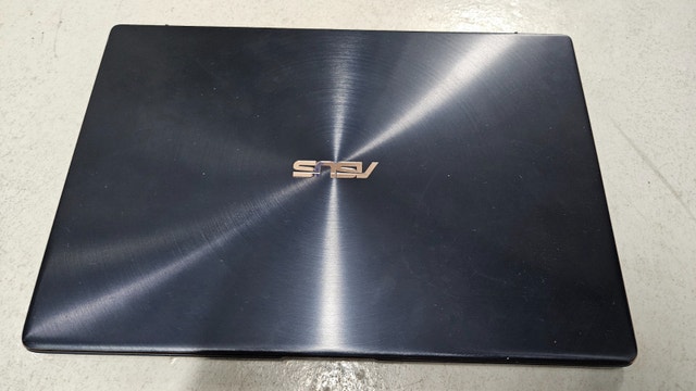 Asus ZenBook S UX391U 13.3” Ultrabook Laptop – Great Condition