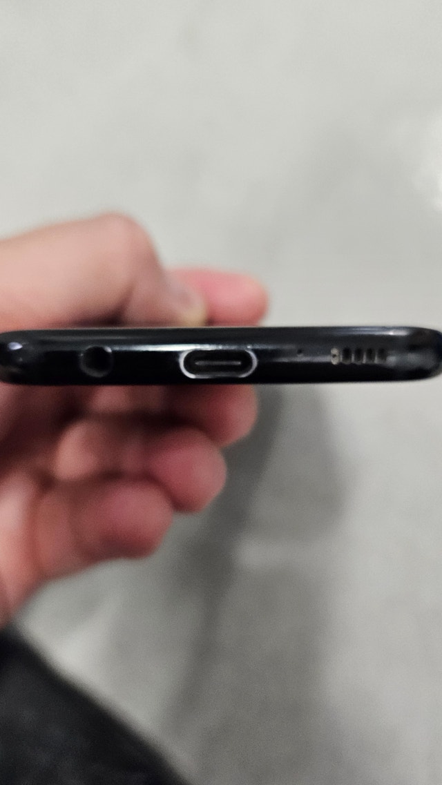 Samsung Galaxy S8 64GB Midnight Black – Great Condition, Unlocke - photo 4