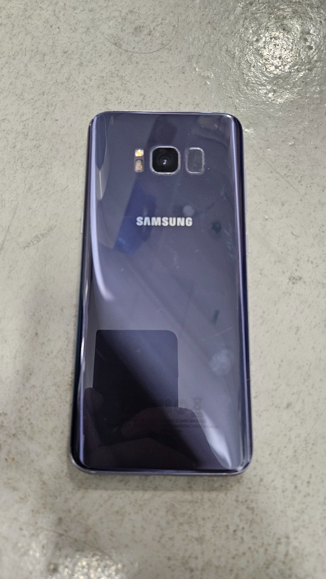 Samsung Galaxy S8 64GB Unlocked – Orchid Gray (Great Condition) - photo 2