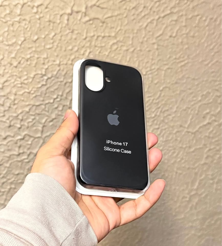 iPhone 17 Silicone Case Black Cover *NEW*