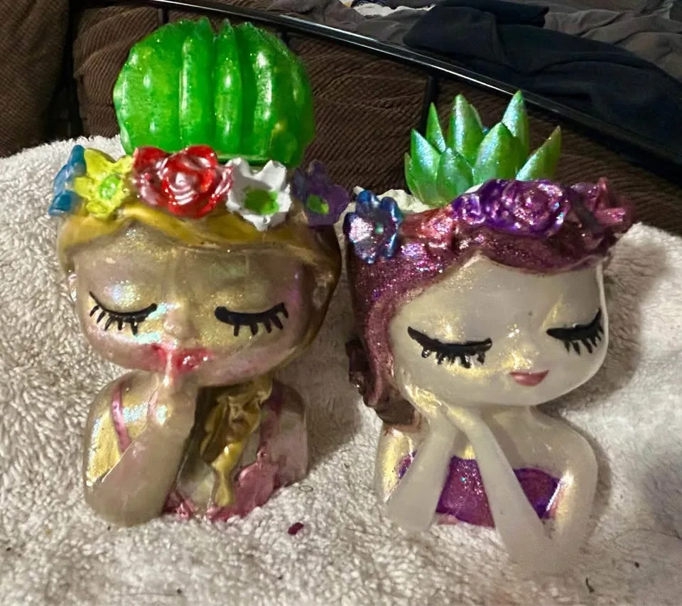 Custom made Resin Planters image indicator(5)