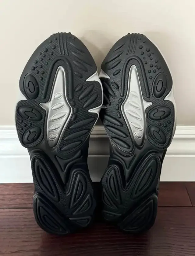Brand New Adidas Ozweego Tech Sneakers image indicator(2)