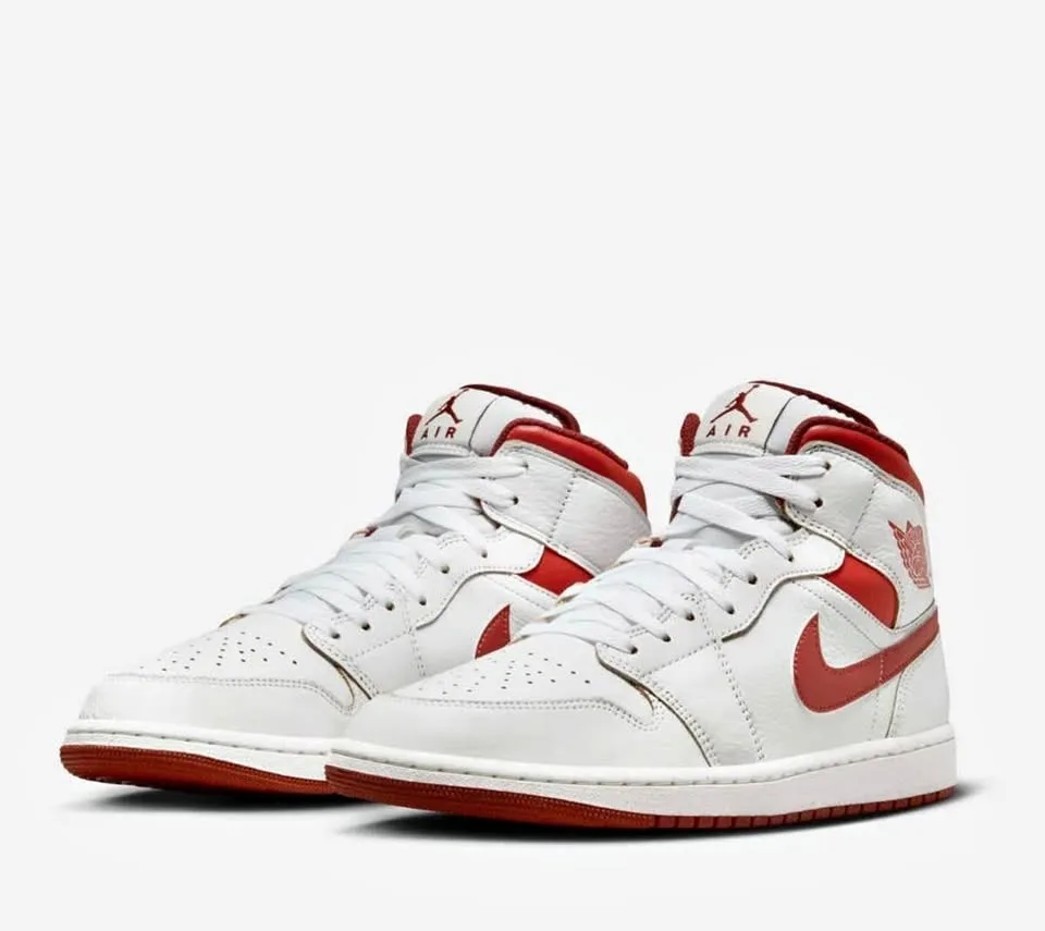 Men's Air Jordan 1 Mid SE "Dune Red" Size 12