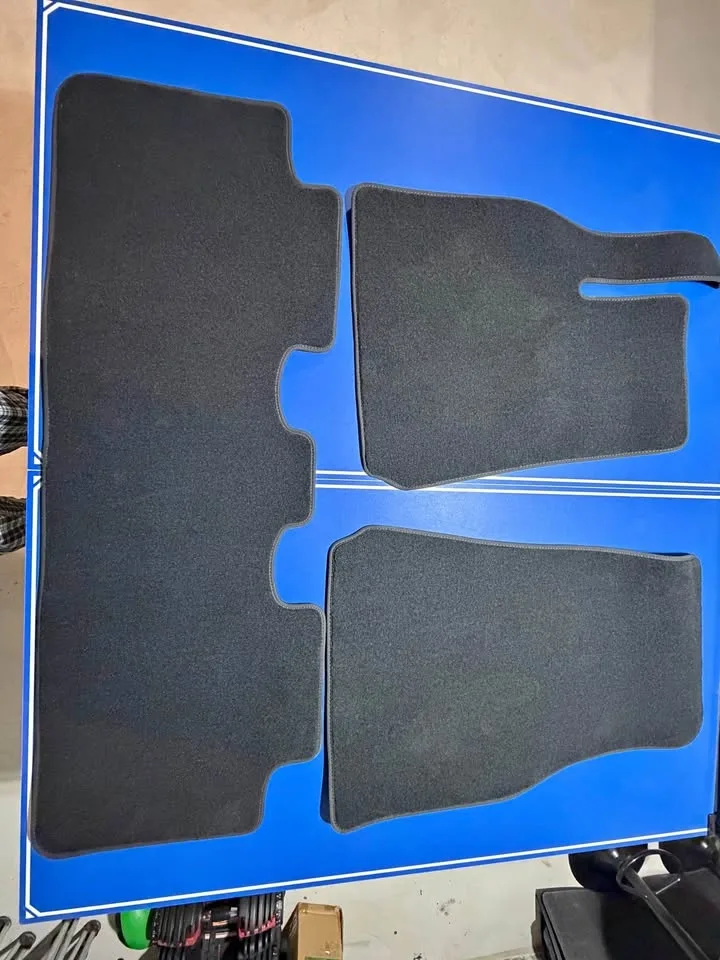 Tesla Model Y OEM Floor mats **Brand new