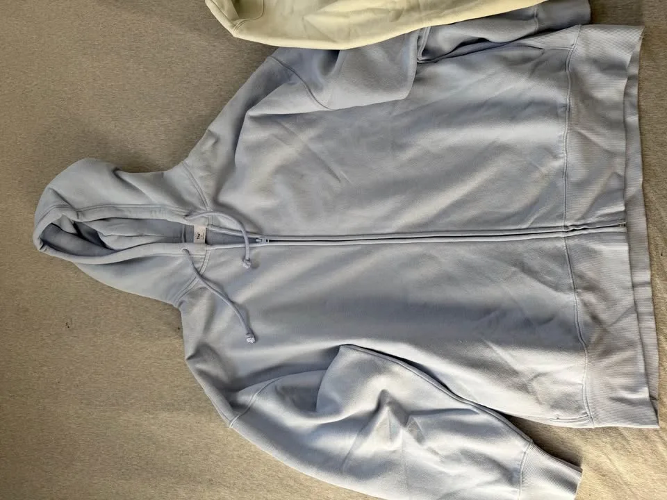 TNA Cozy Boyfriend Hoodies image indicator(6)