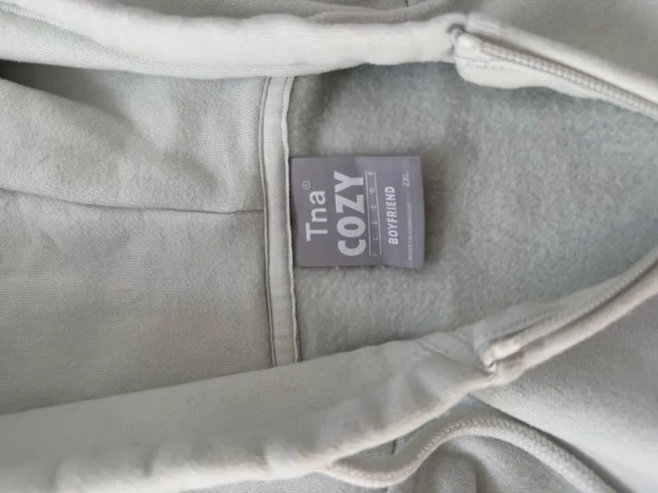 TNA Cozy Boyfriend Hoodies image indicator(7)