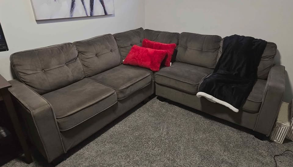 Gray Fabric L-Shaped Sectional - photo 4