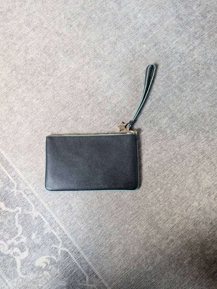 Coach New York Wristlet - photo 3