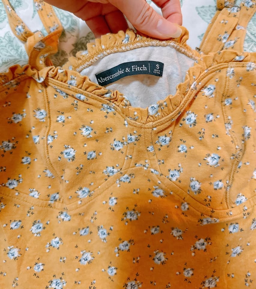 Yellow Crop top and Sweater (Hollister/A&F) - photo 4