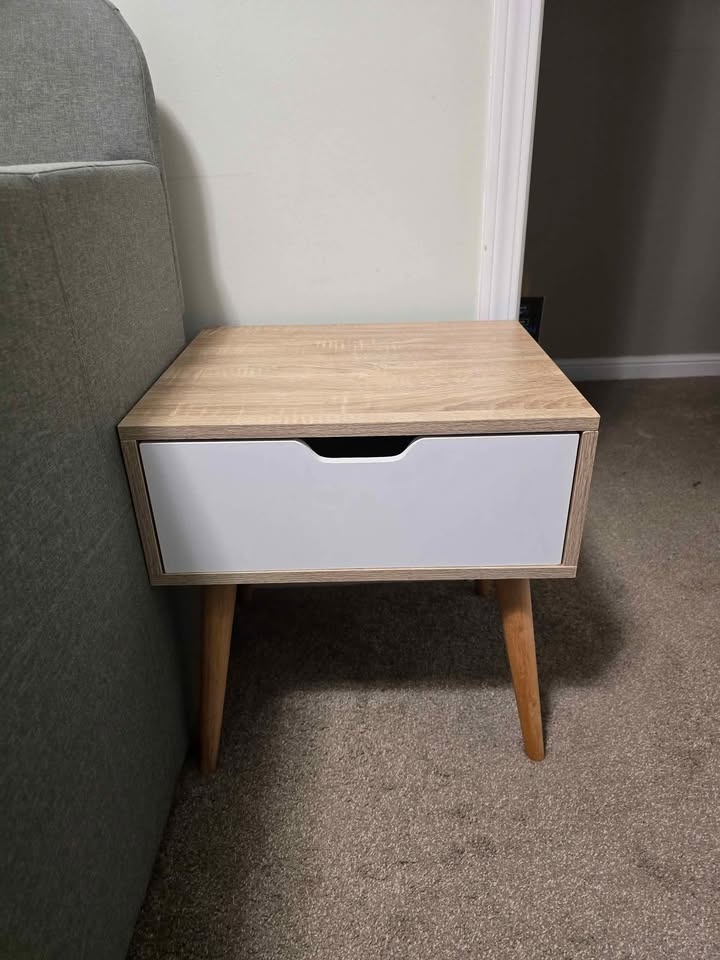 Nightstand - photo 4