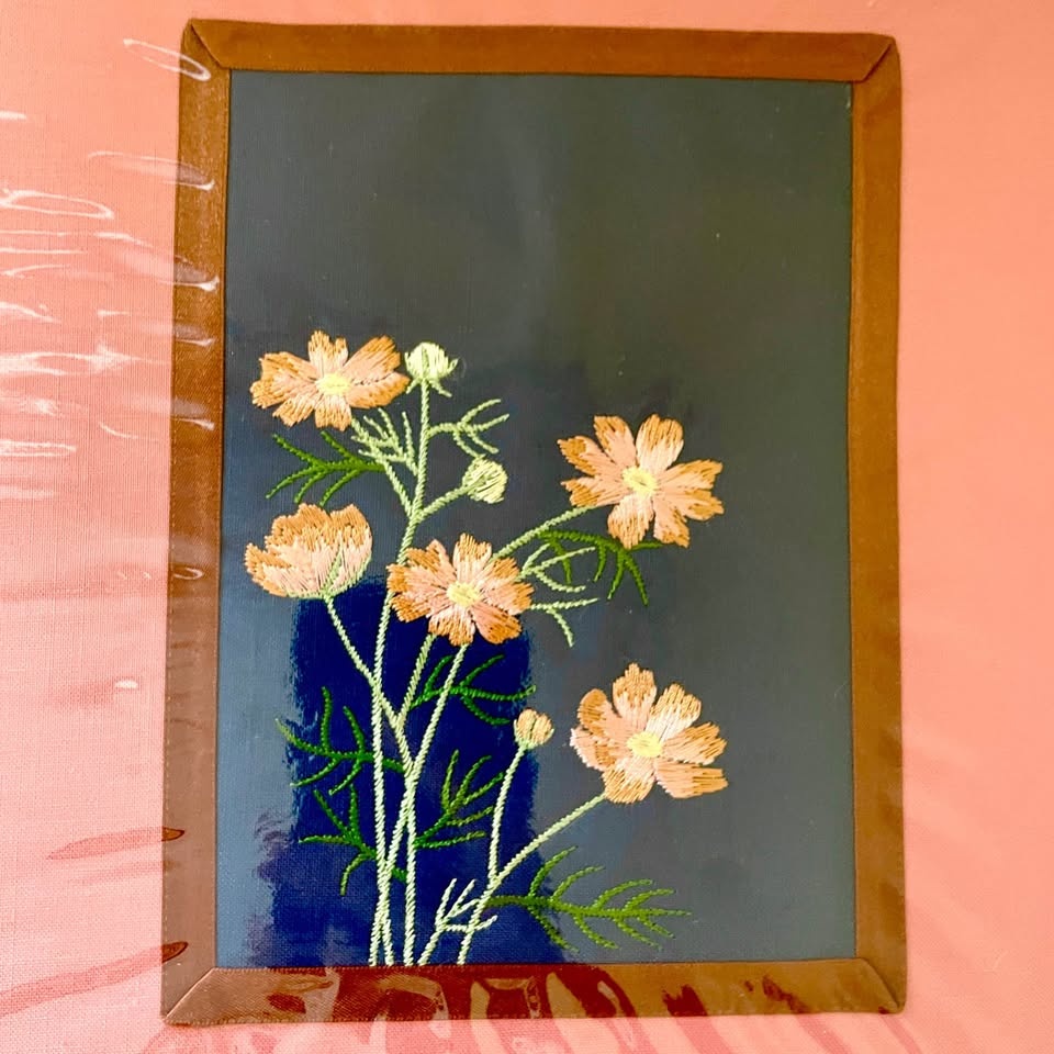 Scrapbook Photo Album – Embroidered Cosmos Cover - photo 4