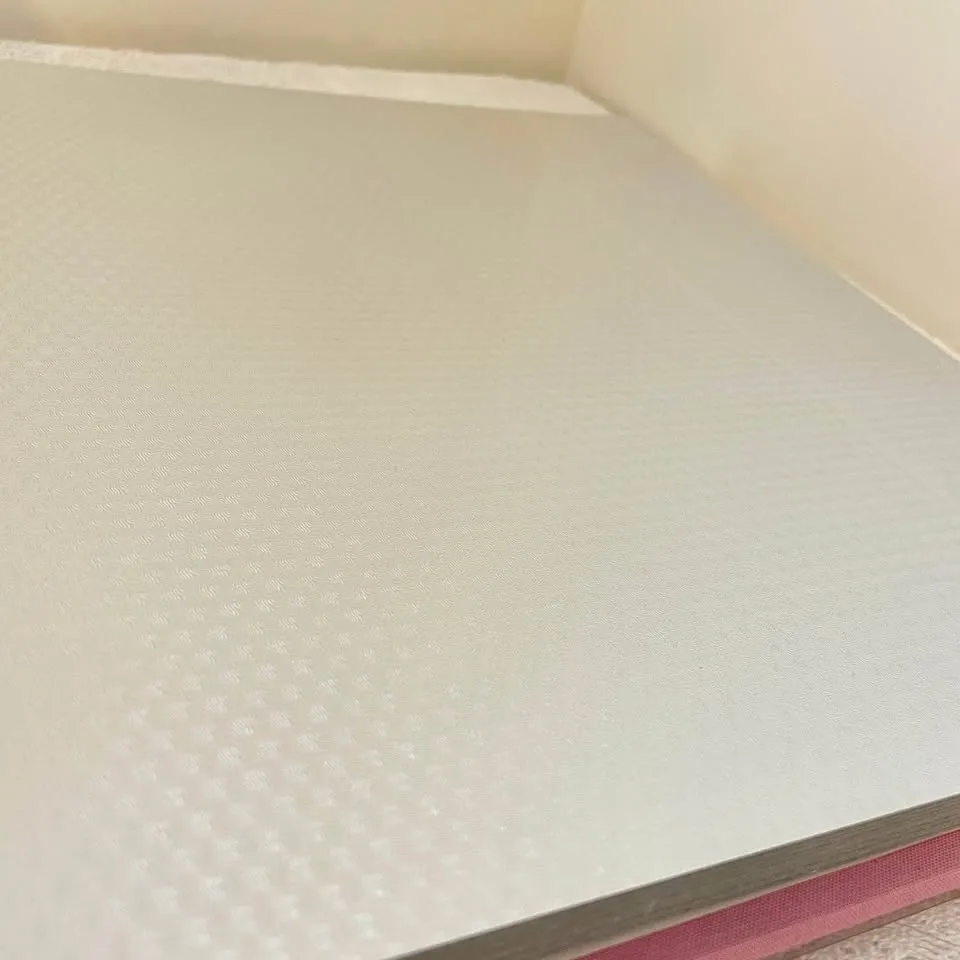 Scrapbook Photo Album – Embroidered Cosmos Cover image indicator(8)