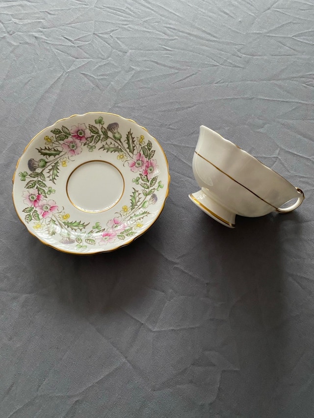 Paragon Teacup and Saucer - photo 4