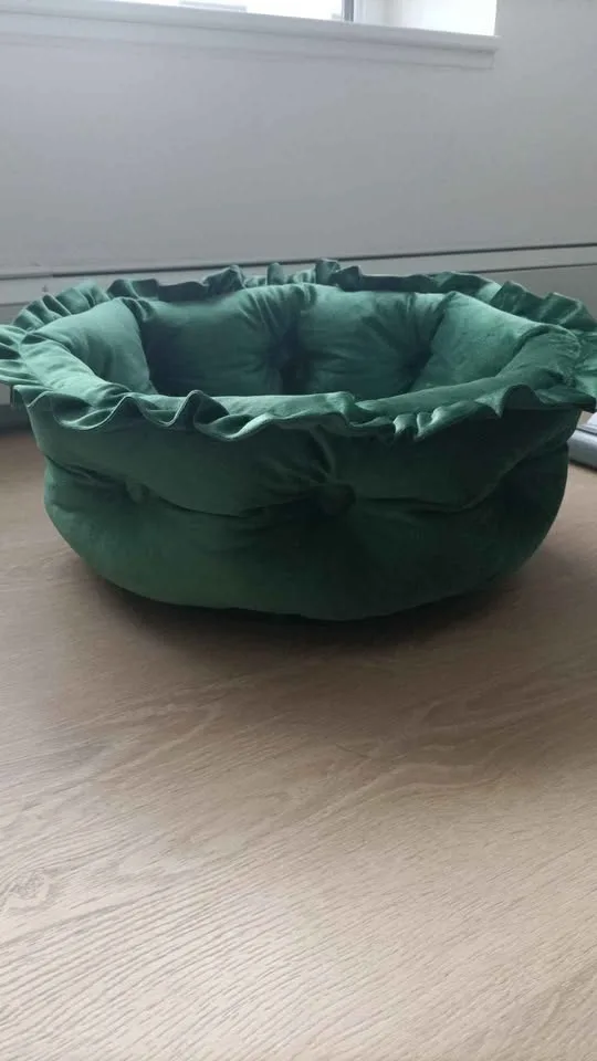 Luxury Cat Bed image indicator(3)