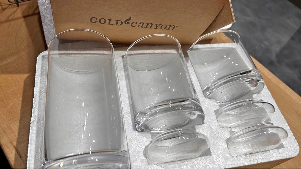Floating candle holders