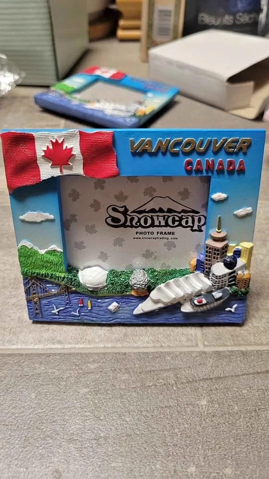 Vancouver Canada 3D Souvenir Photo Frame