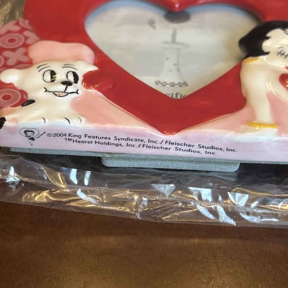 Betty Boop Heart Frame - 2004 Edition (New) - photo 4