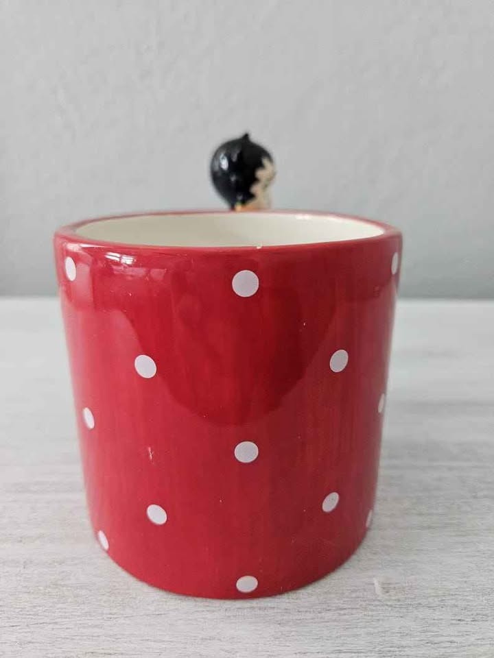 Betty Boop Red Polka Dot Ceramic Mug – Collectible, Brand New Un - photo 4