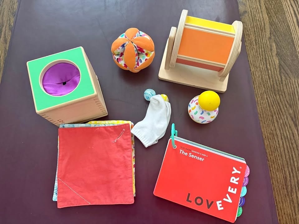 Lovevery Montessori Baby Bundle 0–6 Months