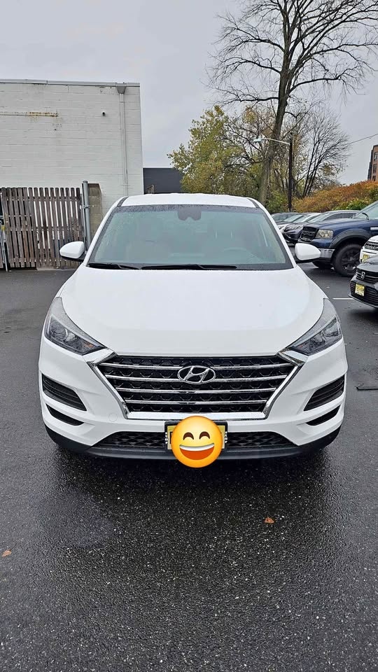 2017 Hyundai Tucson · SE Sport Utility 4D