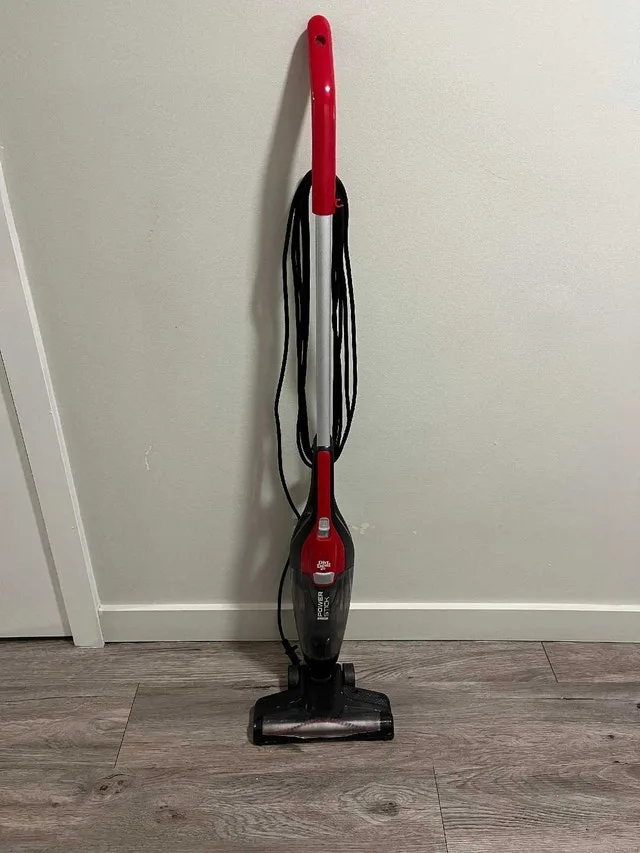 Dirt Devil Vacuum Cleaner