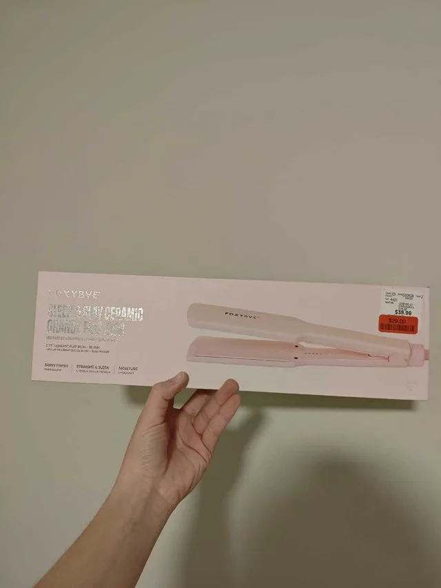 FoxyBae Straightener