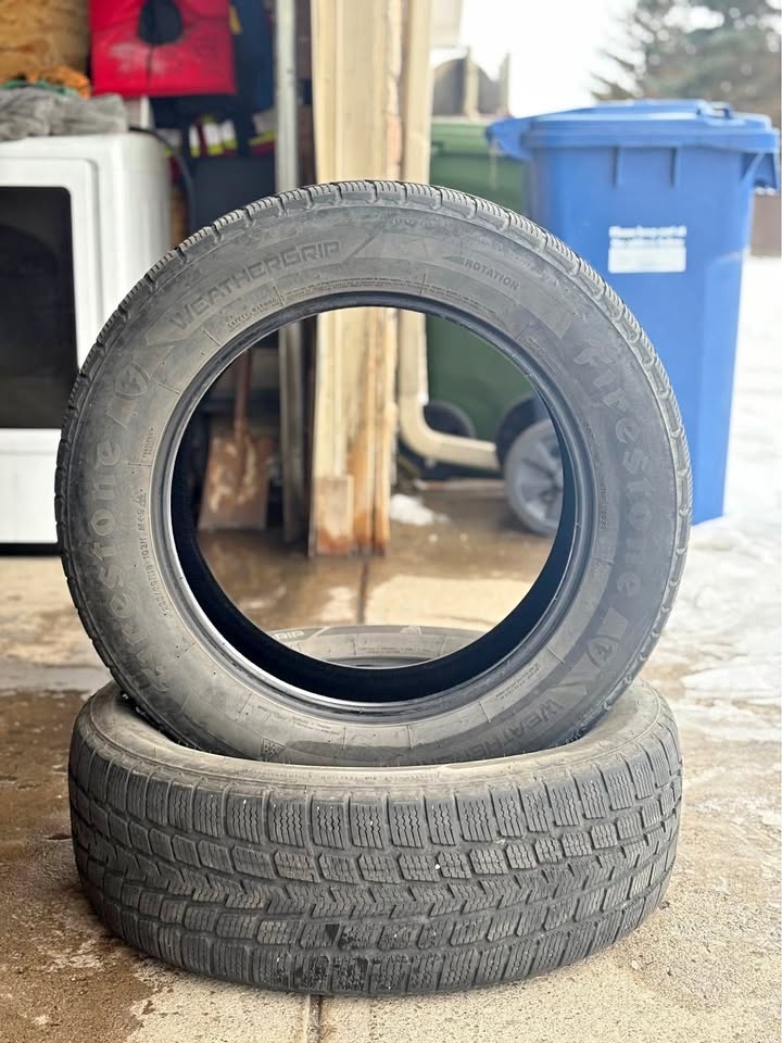 (2) Firestone 235/60R18 Winter set!