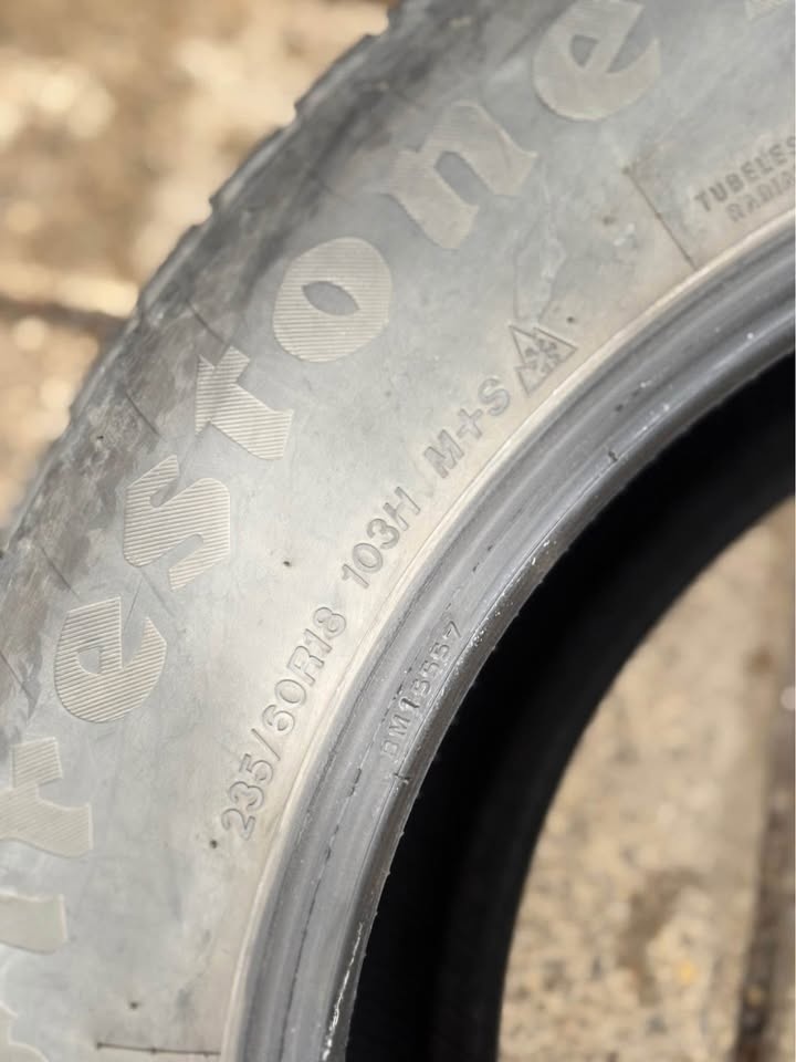 (2) Firestone 235/60R18 Winter set! - photo 4