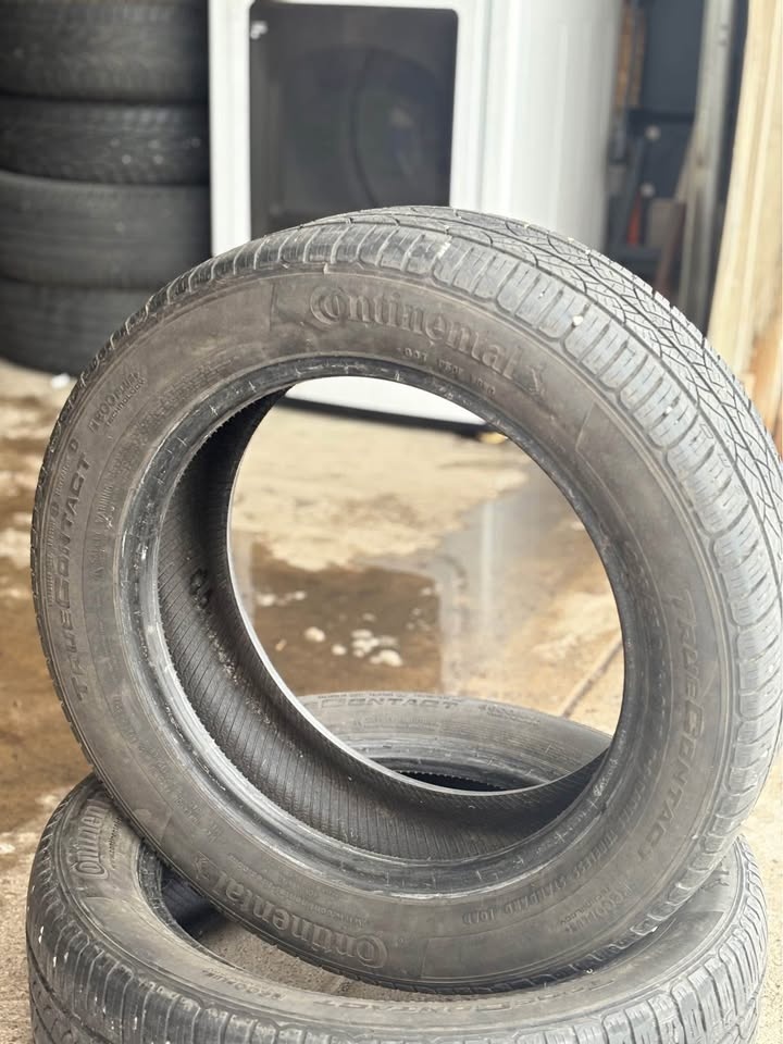 (2) Continental 205/55R16 All Season Pair! - photo 2