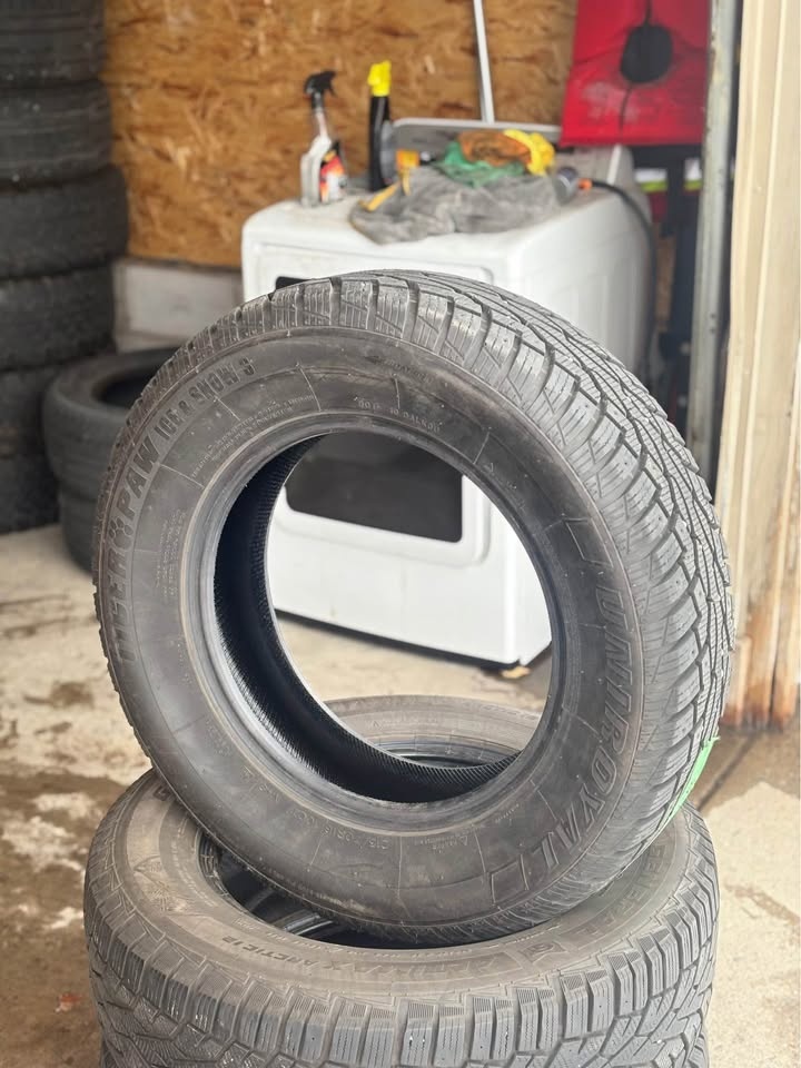 (4) General 215/70R16 Winter Set! - photo 2