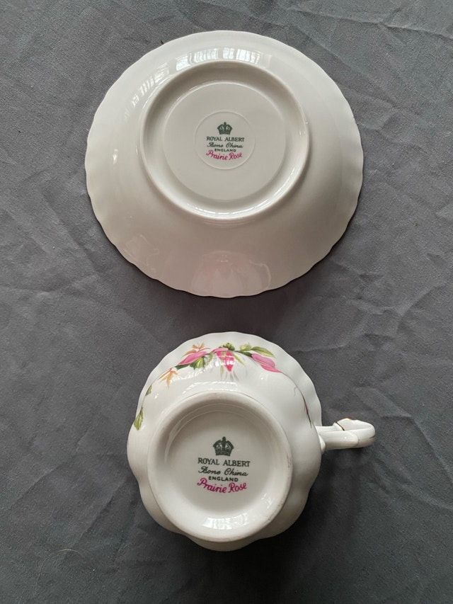 Royal Albert Teacup: Prairie Rose - photo 4