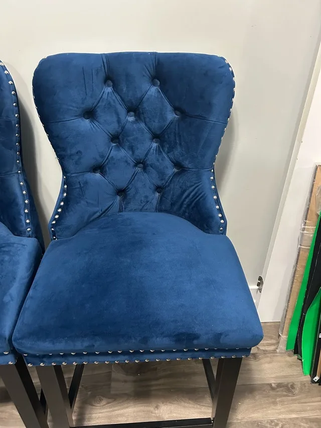 Set of 4 Blue Velvet Bar Stools image indicator(2)
