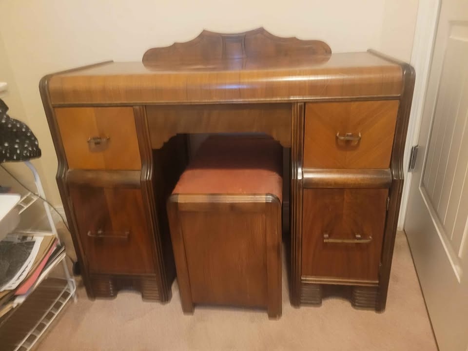 Antique Waterfall Vanity 1930s/40's - photo 2