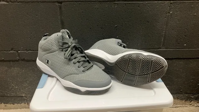 Champion Mens Inferno Basketball Shoes (Mens size 9.5 USA)