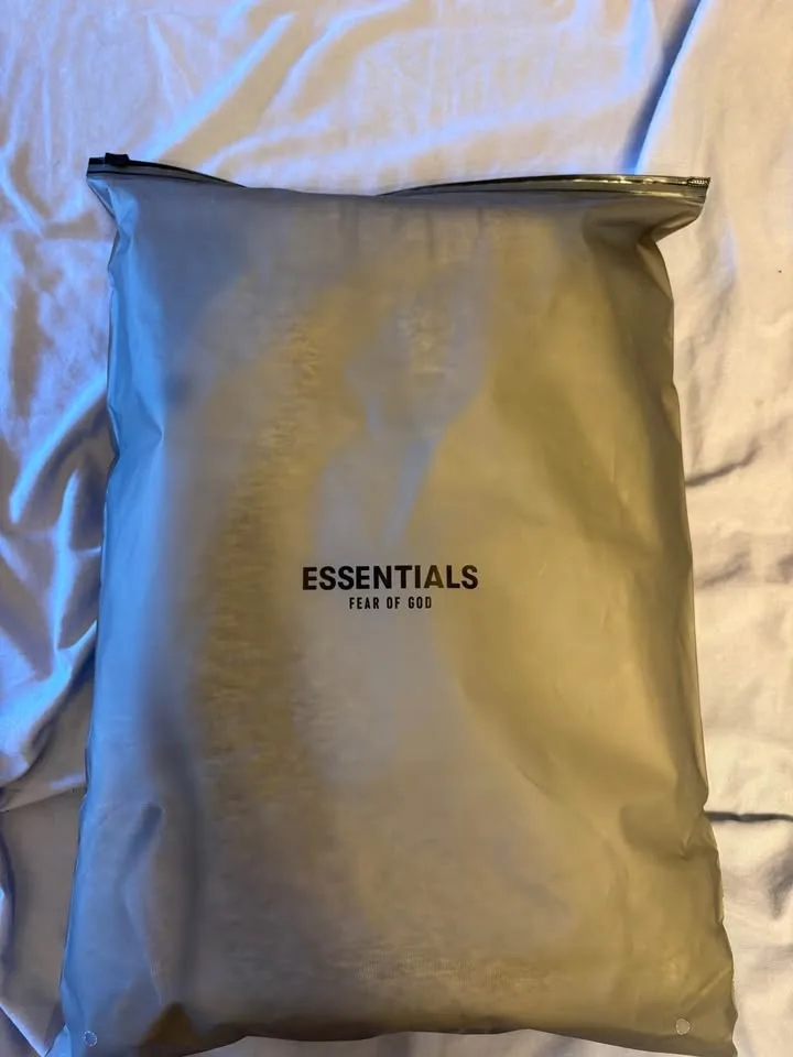 Essentials Fear of God Pants - Medium image indicator(3)