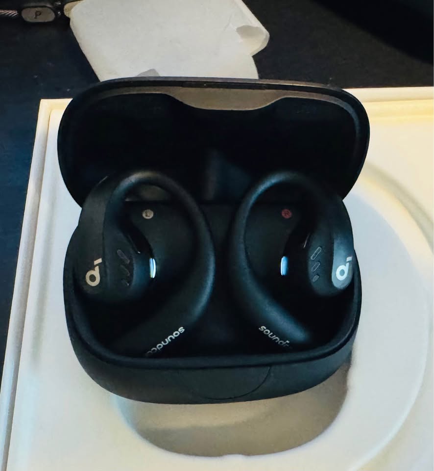Soundcore Aerofit Pro Open-Ear Wireless Headphones - Black - photo 2