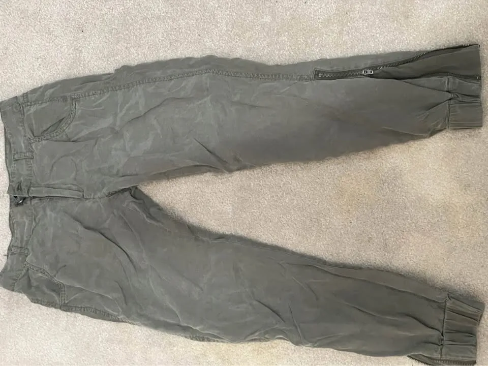 Casual Jogger Pants – Size 00 image indicator(4)