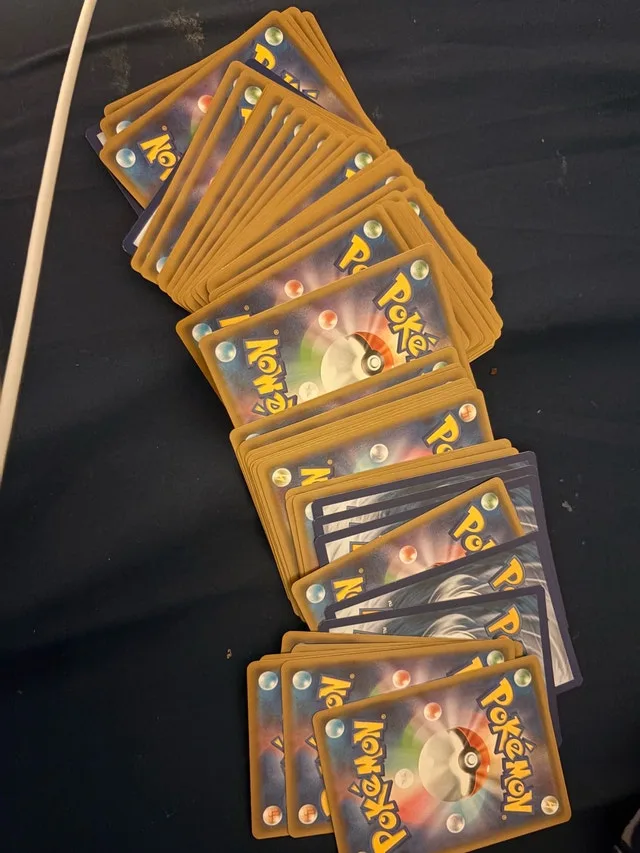 Pokemon Cards 25 anniversary japanese edition image indicator(3)