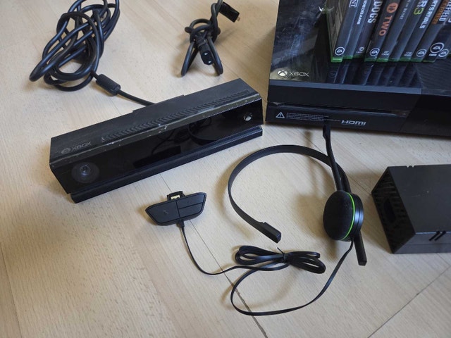 Xbox One With Games - photo 3