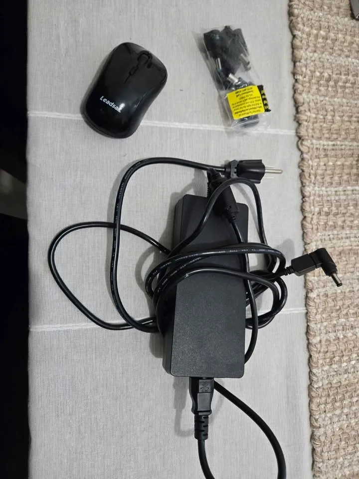 Acer Nitro 5 AN515-57 image indicator(4)