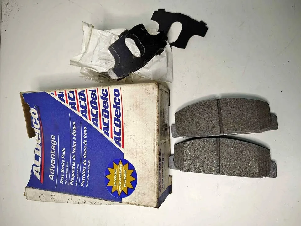 2005 Mazda y rear brake pads