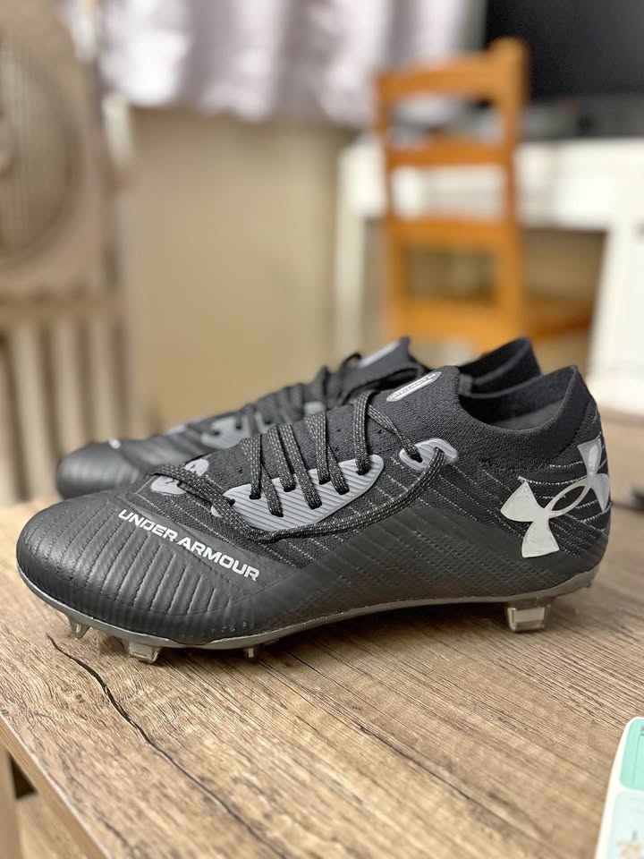 Under armour soccer cleats