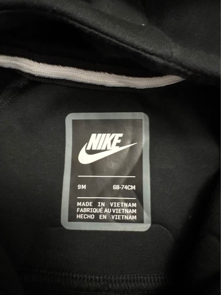 Nike tech fleece onesie - photo 3