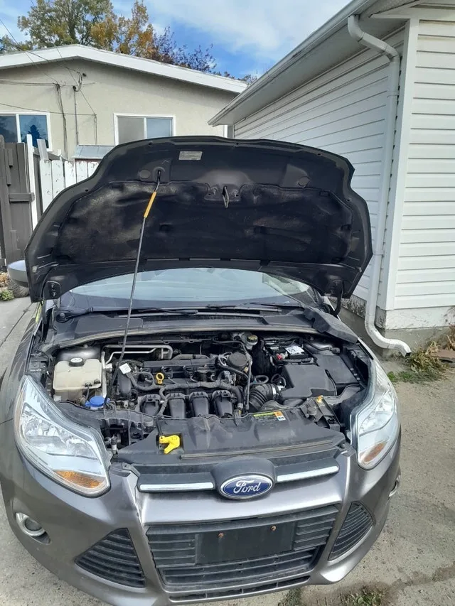 2012 Ford Focus Sedan - 195474 km