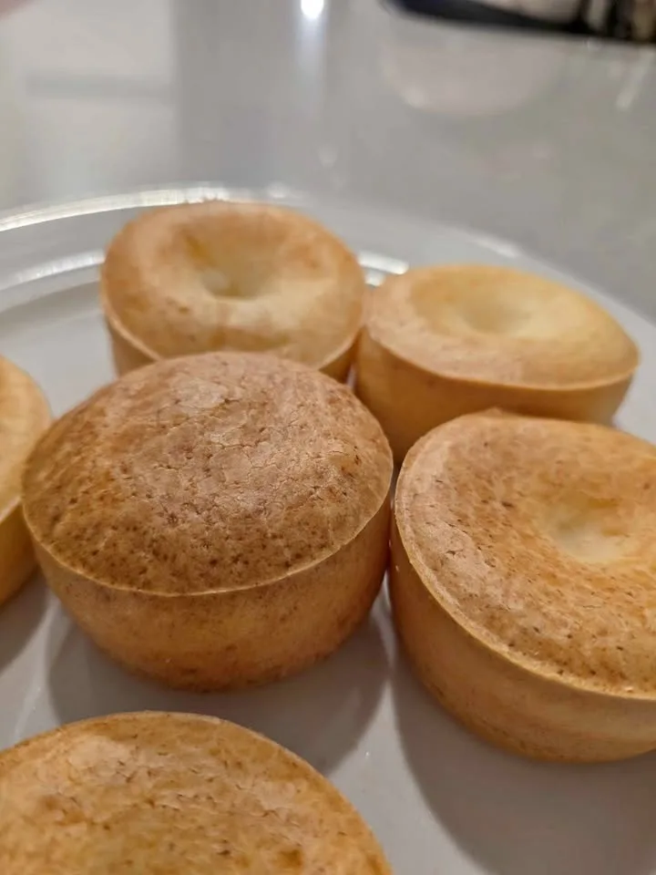 FRESH COLOMBIAN PANDEBONO!