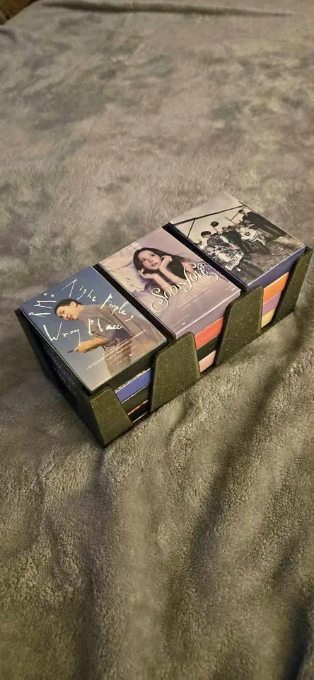 Kpop Photocards (different artists)